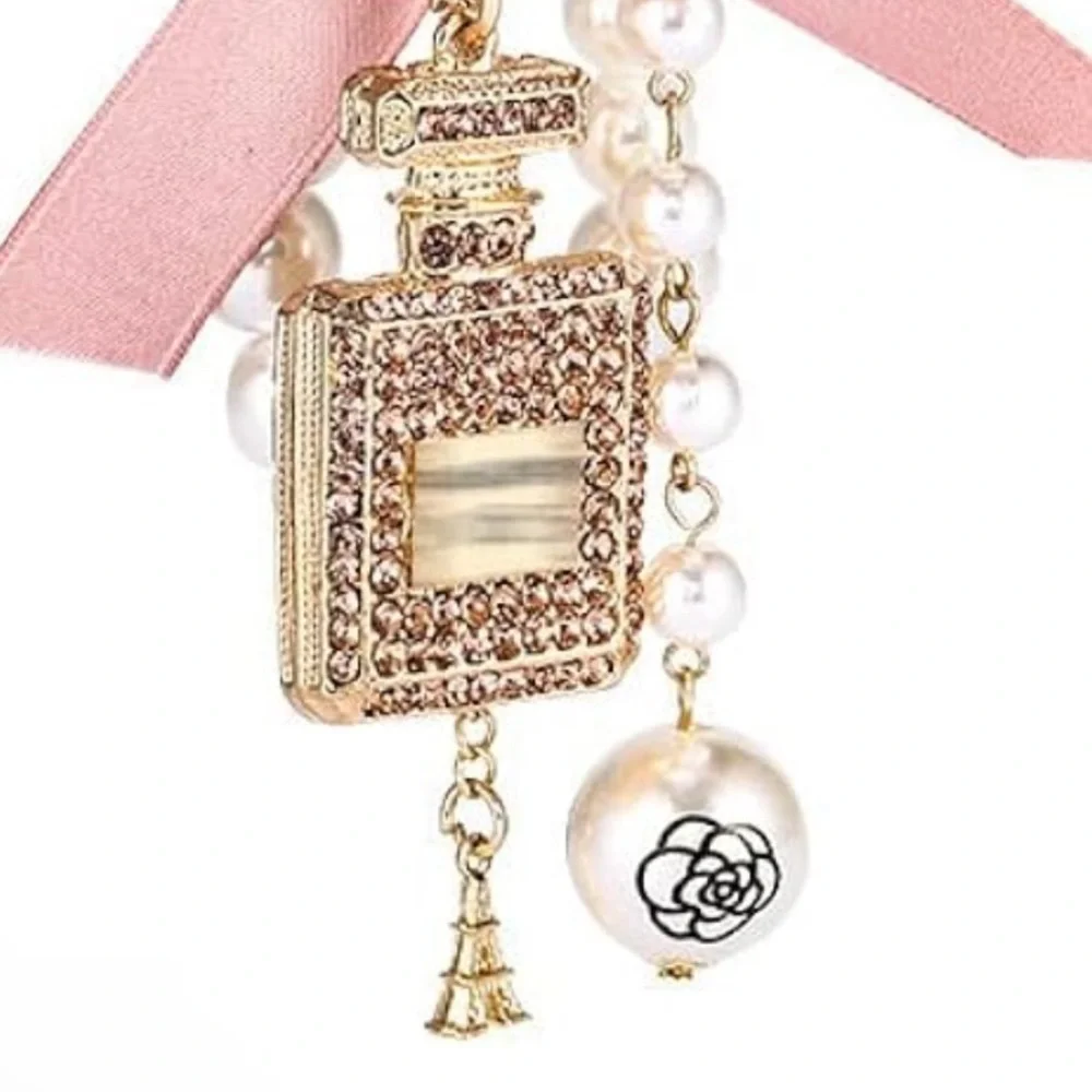 NWT Elegant Pink and Gold Keychain with Pearl Accents